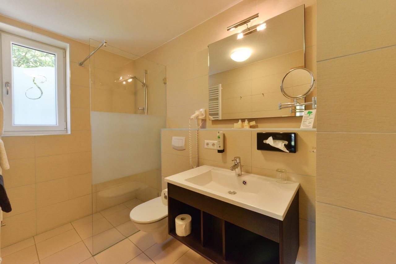 Schade'S Wohlfuehlhotel Selb Εξωτερικό φωτογραφία